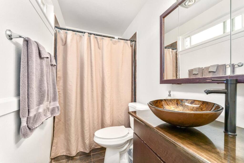 Palm Vista Retreat *Hot Tub/Cowboy Pool/Hammocks* Villa Joshua Tree Buitenkant foto