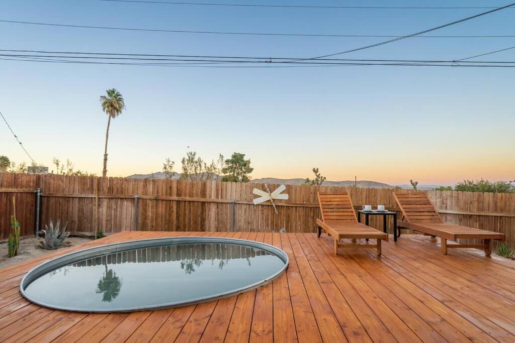 Palm Vista Retreat *Hot Tub/Cowboy Pool/Hammocks* Villa Joshua Tree Buitenkant foto